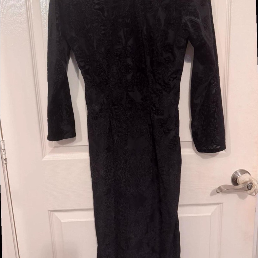 Elegant Black Long Sleeve Dress